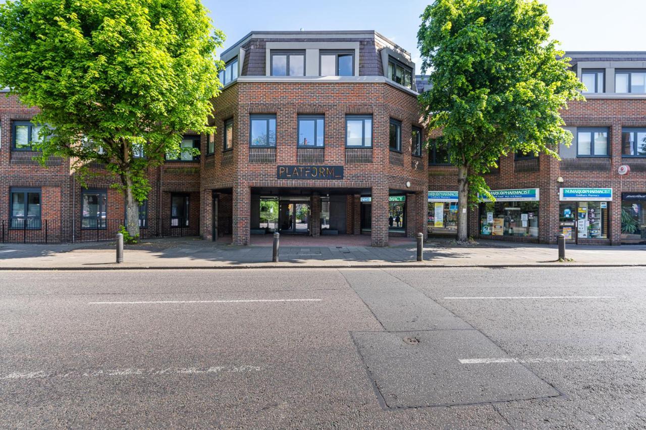 Luxury One Bedroom Serviced Apartment In The Heart Of Bedford Exterior photo